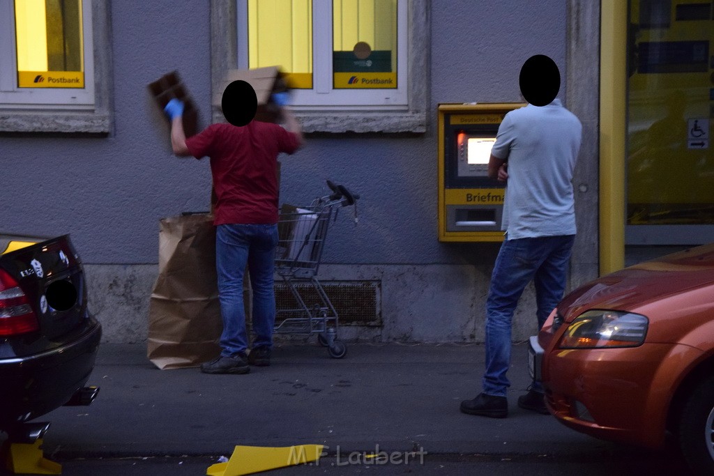 Geldautomat gesprengt Koeln Lindenthal Geibelstr P051.JPG - Miklos Laubert